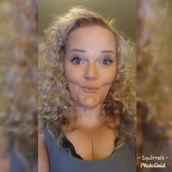 Meet your Posher, Sara - Picture 5 of 5